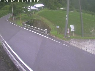 八頭町稗谷