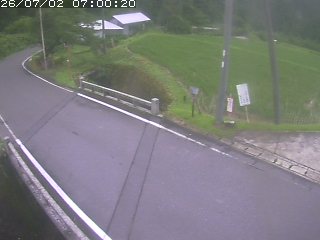 八頭町稗谷