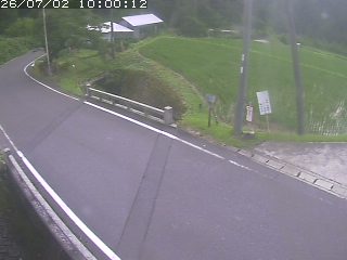 八頭町稗谷