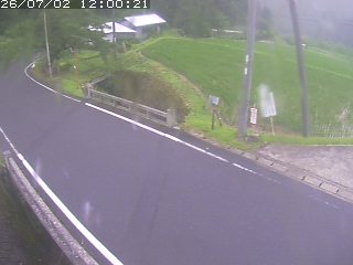 八頭町稗谷