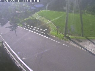 八頭町稗谷
