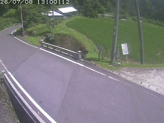 八頭町稗谷