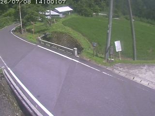 八頭町稗谷