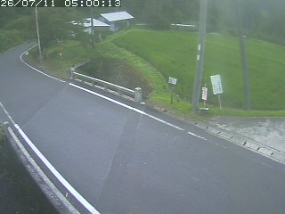 八頭町稗谷