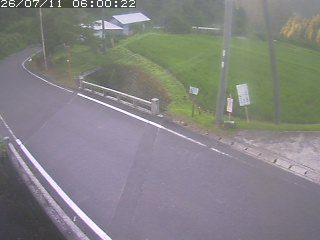 八頭町稗谷