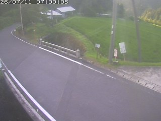 八頭町稗谷