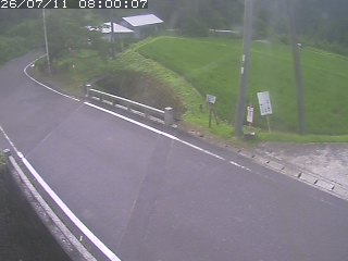 八頭町稗谷