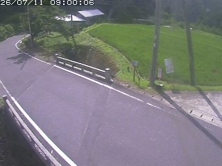 八頭町稗谷
