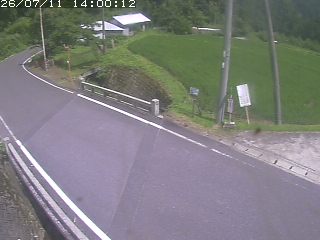 八頭町稗谷