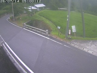 八頭町稗谷