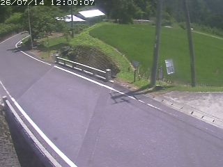 八頭町稗谷