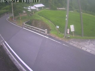 八頭町稗谷