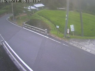 八頭町稗谷