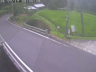 八頭町稗谷