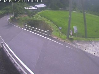 八頭町稗谷