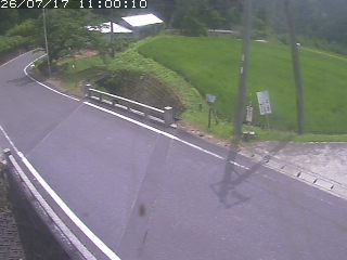 八頭町稗谷