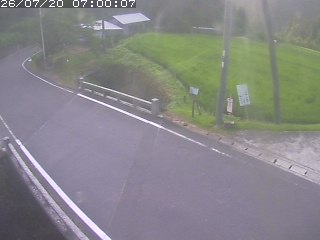八頭町稗谷