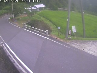 八頭町稗谷