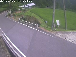 八頭町稗谷