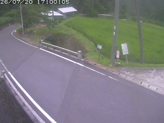 八頭町稗谷