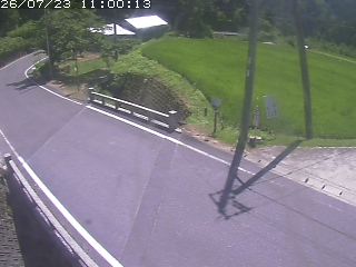 八頭町稗谷