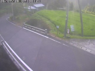 八頭町稗谷