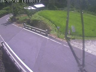 八頭町稗谷