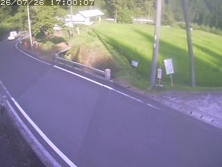 八頭町稗谷