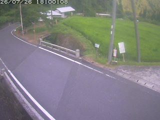 八頭町稗谷