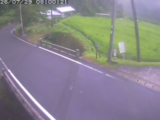 八頭町稗谷