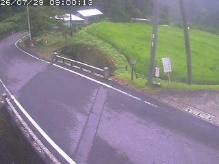 八頭町稗谷