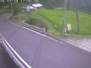 八頭町稗谷