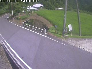八頭町稗谷