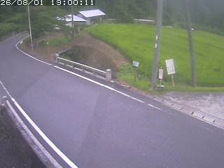 八頭町稗谷