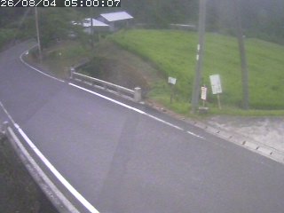 八頭町稗谷