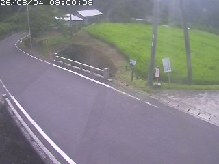八頭町稗谷