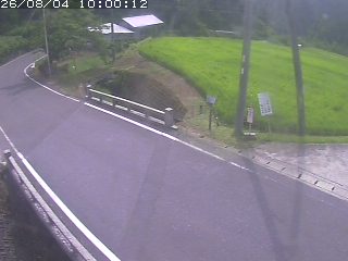 八頭町稗谷