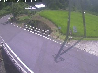八頭町稗谷