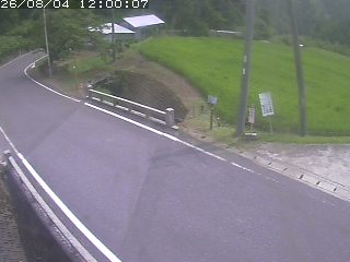 八頭町稗谷
