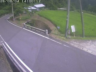 八頭町稗谷