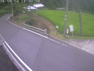 八頭町稗谷