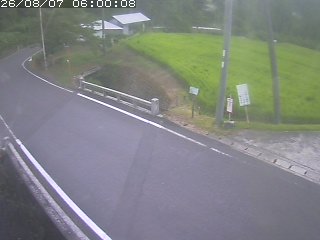 八頭町稗谷