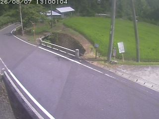 八頭町稗谷