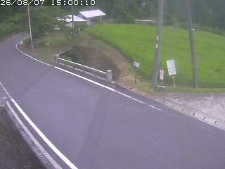 八頭町稗谷