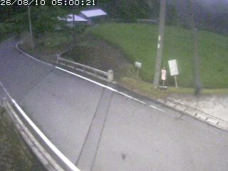 八頭町稗谷