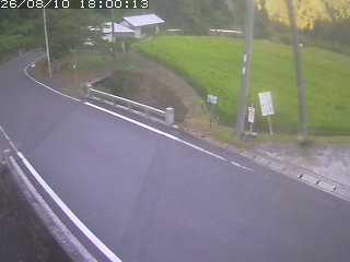 八頭町稗谷