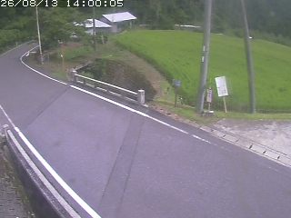 八頭町稗谷