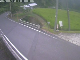 八頭町稗谷