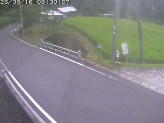八頭町稗谷
