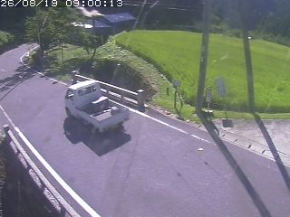 八頭町稗谷
